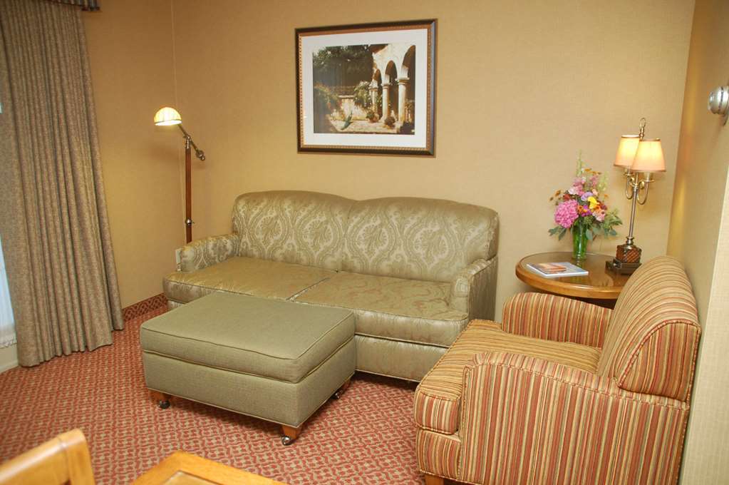 Embassy Suites By Hilton Lompoc Central Coast Rom bilde
